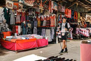 BIB: 
                            <button type="button" onclick="openModal(25389118)" class="btn btn-primary btn-sm float-right btn-popup" data-toggle="modal" data-target=".modal-high-quality">
                        <i class="fas fa-shopping-cart"></i> Add to Cart
                    </button>
                                            <button type="button" onclick="isThisMe(25389118, true)" class="btn btn-success btn-sm float-right btn-popup btn-isme hidden" data-toggle="tooltip" data-placement="bottom" title="นี่คือรูปของคุณใช่ไหม คลิกที่นี่เพื่อเอาเข้าอัลบั้ม">
                        <i class="fas fa-plus"></i> Add to album
                    </button>
                    <button type="button" onclick="isThisMe(25389118, false)" class="btn btn-warning btn-sm float-right btn-popup btn-isnotme hidden">
                        <i class="fas fa-ban"></i> Remove from album
                    </button>